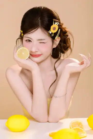 Concept “Shining Moment” – Đánh Dấu Tuổi Mới Bằng Những Khung Hình Tỏa Sáng - Ảnh 2