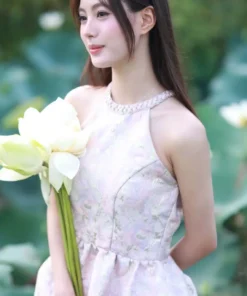 Alternative view of Concept “Lotus Whisper” – Lời Thì Thầm Dịu Dàng Của Những Đóa Sen Trong Gió Sớm 🍃