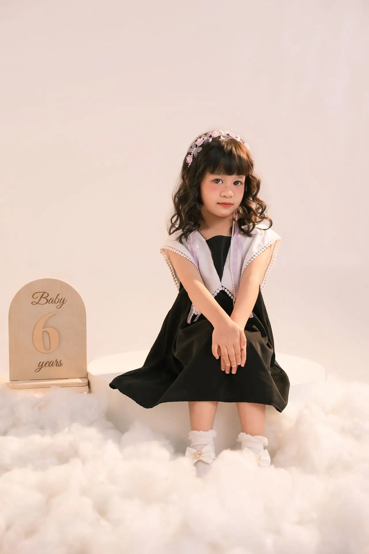 Concept “Love in Bloom” – Tình Yêu Nở Hoa Qua Từng Cái Ôm Của Mẹ Và Bé 🌸